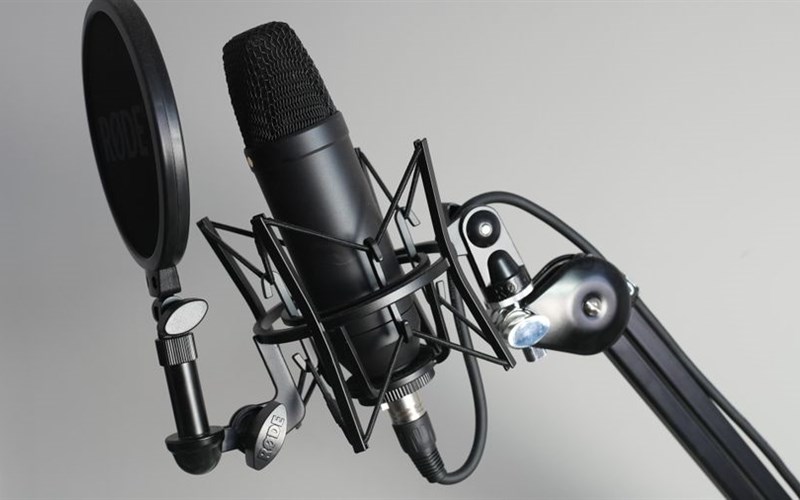 Capturing Sound and Monitoring Vibration on a Device